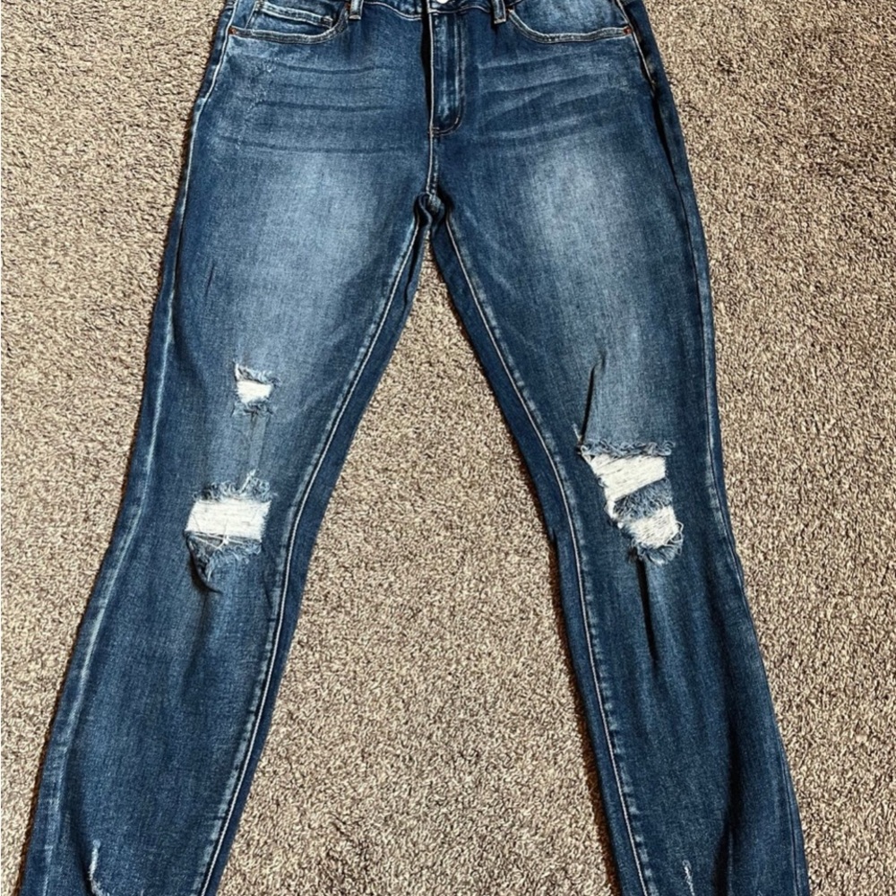 Betsey’s Boutique Ladies Denim Blue Jeans Distressed Medium Wash Sz 33 NWOT NEW